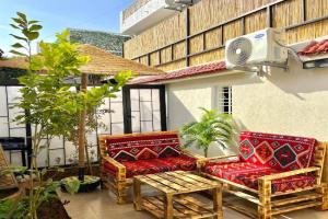 C2, Modern Charm apartment Facing Carrousel with Ocean View, Rabat