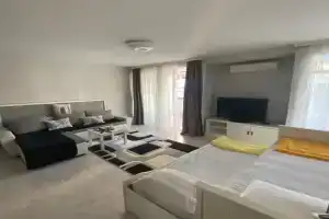 Kosta Apartments, Bar