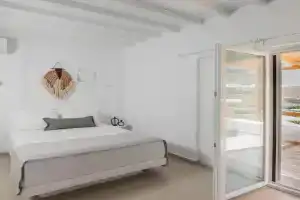 Ryous st John Apart-hotel, Ornos