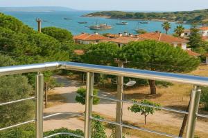 Villa with private pool and unique sea view in Çeşme, Ildir