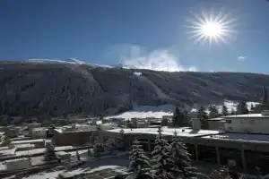 New renovated apartment in center of, Davos