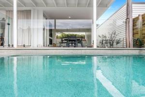Sanctuary Spaces - Lomani Six Villa, Byron Bay