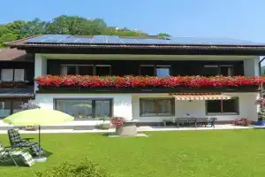 Gästehaus Kiesmüller Guest house, Aschau