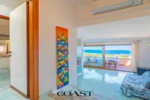 Sun Apartment - Vista mare, Wi-Fi & AC, Portisco