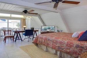 Retro A-Frame Studio W Loft And Sun Deck, Steps From Sand By Beachview Rentals, Newport Beach