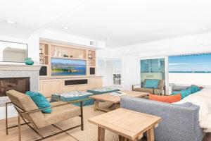 Luxe Oceanfront 3Br W Rooftop Deck, Pier To Pier Location By Beachview Rentals Guest house, Newport Beach