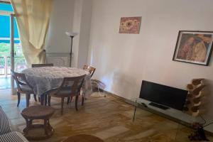 The Riviera Apartment, Lavagna