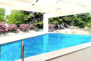 Villa Blue Light, Hanioti