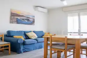GuestHost - Comfy Apartment 500 mt from the Sea, Lido Adriano