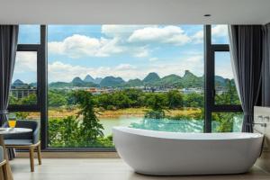 Lux CABINS一方山水 Hotel, Guilin