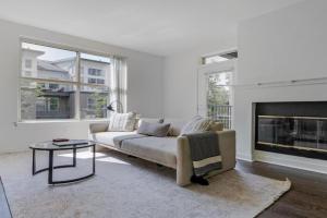 Blueground Northwest BBQ nr Park SEA-879 Apartments, Bellevue