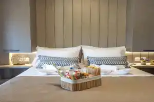 4 Seasons Luxury Living Apart-hotel, Ammouliani