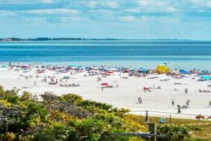 Crescent Royale Condominiums 6E Guest house, Siesta Key