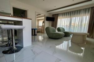 MagnusLux apartment, Hanioti