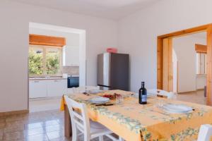 Villetta Van Gogh By Vivimy Villa, Marina di Mancaversa