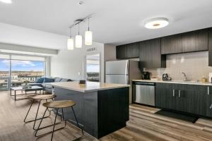 Designer Finishes & City Views Apartments, Minneapolis