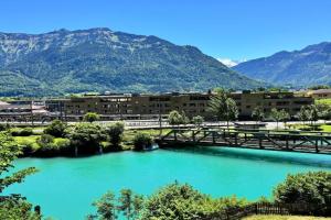 River 3 - Kissed Retreat with Iconic Jungfraujoch View Apartments, Interlaken