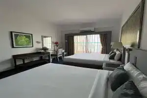 Sky beach resort, Georgetown