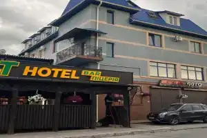 GT Hotel, Chernovtsy