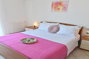 IzzHome Hibiscus Guest house, Pula