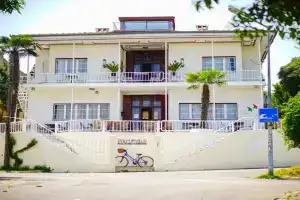 Palm Villa Büyükada, Adalar