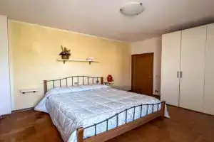 Casa Toscana, Montespertoli