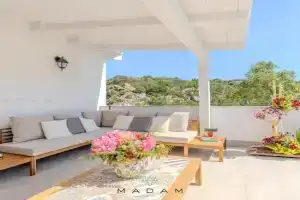 White Cottage, San Pantaleo