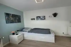 Gemütliches Zimmer in Hilbringen Apartments, Merzig