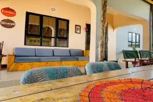 Safari Roots Hostel, Arusha