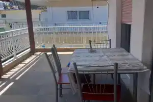 Vasiliki's apartment, Paralia Katerinis