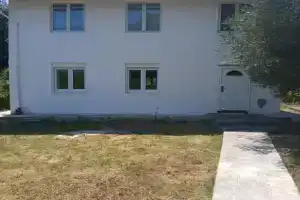 Radovici Family House, Radovic
