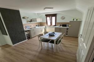 La mansardina Apartments, Lorrach