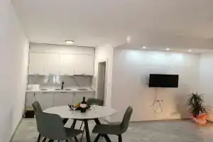 Apartman Vuk, Tivat