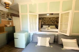 5 Katsakouli Apartments, Mytilini
