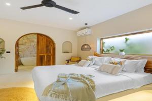 3min walk to the beach, night market, restaurant, Humble House 2, Ban Khlong Mae Nam