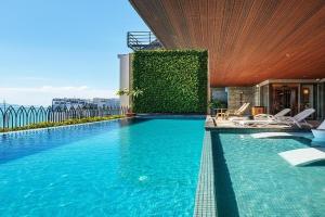 Champton Hotel, Nha Trang