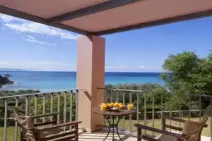 Villa Ithaki Kefalonia, Lourdhata