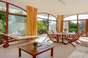 GuestHost - Il Pergolato Charming Trullo & Flat, Ostuni