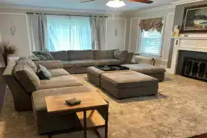 Big Historic Home Air Conditioning Parking Guest house, Niagara Falls
