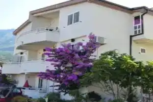 Villa ALEA, Dobra-Voda