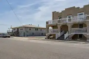 Luxury 1-Bedroom in Perfect Location on the boardwalk, watch the waves from the porch!, Seaside Heights