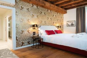 Palazzo Gaspari Luxury Apartment - Unit 4 - 300 mt Arena, Verona