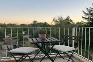 Zur Kaiserin - im Südens Apartments, Berlin