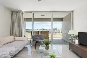 Latitudes 1 Bedroom Apartment, Meneou