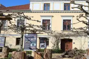 Naturschutz-Tierpark Ferienwohnung Pandahöhle Apartments, Gorlitz
