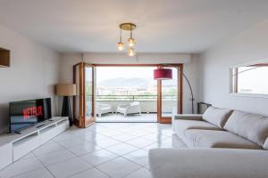 Private Parking - Sea View - Terrace - AC Apartments, Lavagna