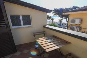 Scilla SeaFront Rooms, Scilla