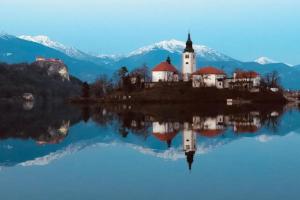 Lake and Castle view apartment, Bled