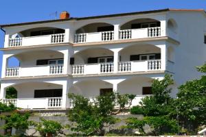 Apartmani Verica i Mirko Paparić, Lopar
