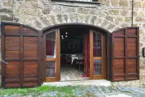 Etruscan Garden Apartment, Sutri